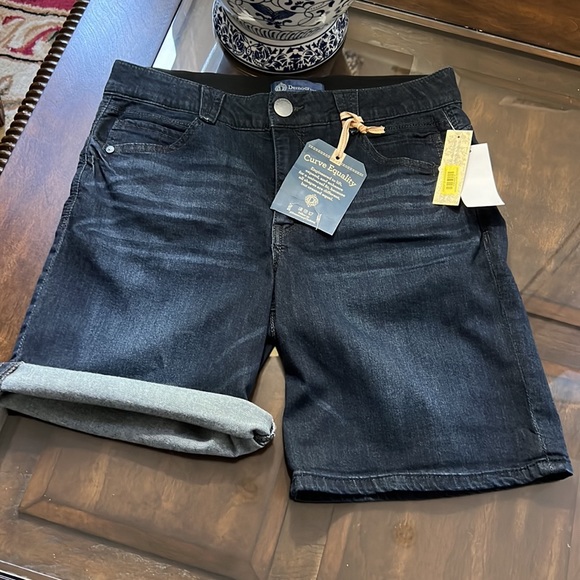 Democracy Ab"solution® Indigo Denim Shorts. - Picture 7 of 13